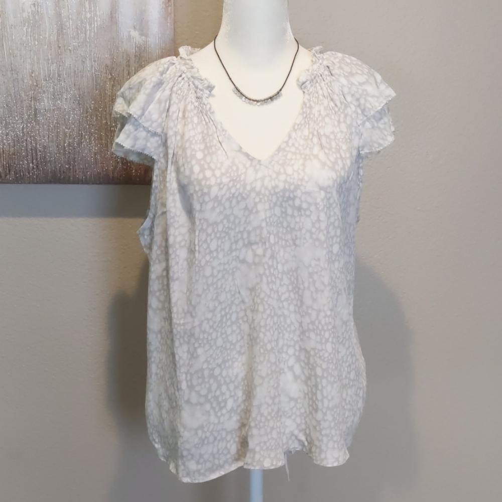 NWT A New Day gray and white leopard flutter top